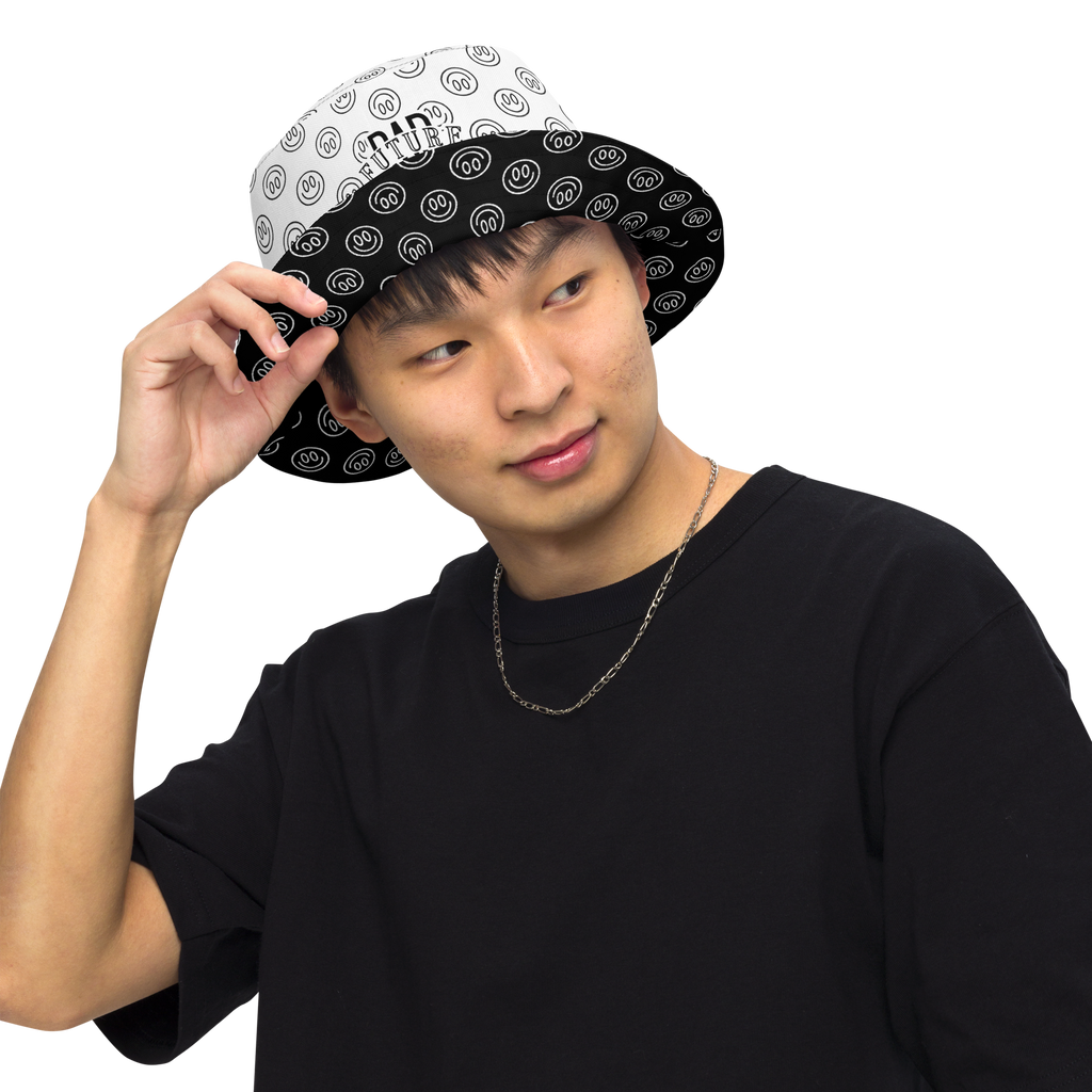 Smile Reversible bucket hat