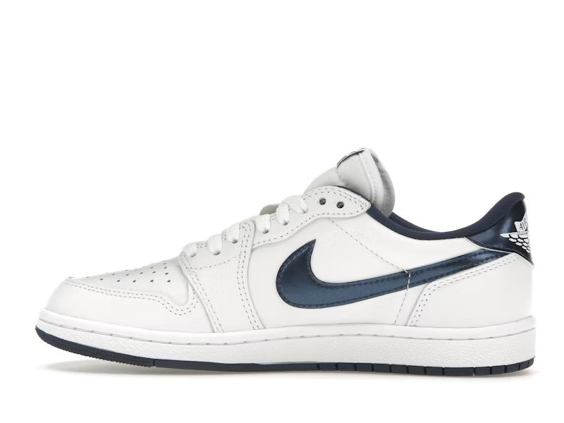 JORDAN 1 LOW BLANCO/MARINO